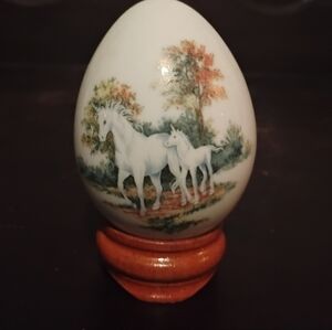 Porcelain Horse Design Egg on Wooden Base